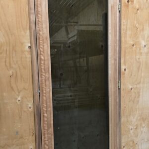 Sarastus lämpöhaapa, harmaa lasi, pystyvedin